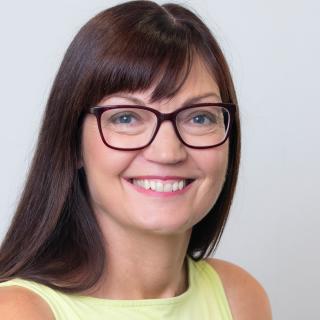 Portrait photo of ATT Executive Officer Vicky Symons